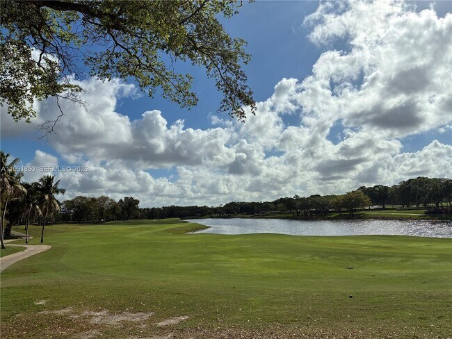 Building Photo - 2757 Center Ct Dr