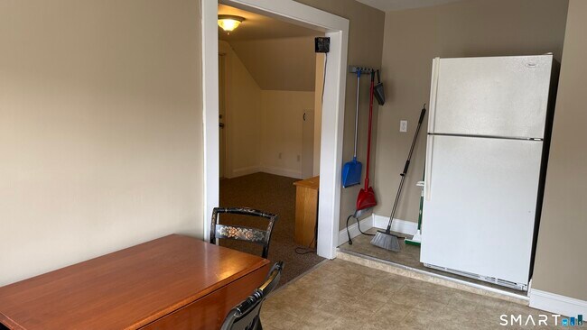 Building Photo - 78 Rockwell Ave