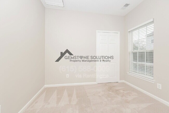 Building Photo - 1006 Prince St