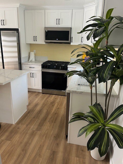 Building Photo - 3031 Wellington Rd