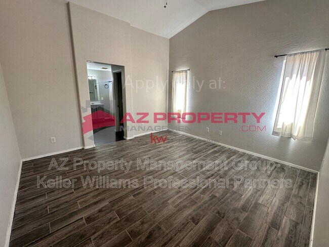 Building Photo - 16833 W Tasha Dr