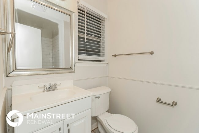 Building Photo - 1003 Holly Hill Ct