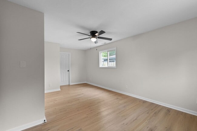 Building Photo - Charming 4BR Ranch in Prime Virginia Beach Location