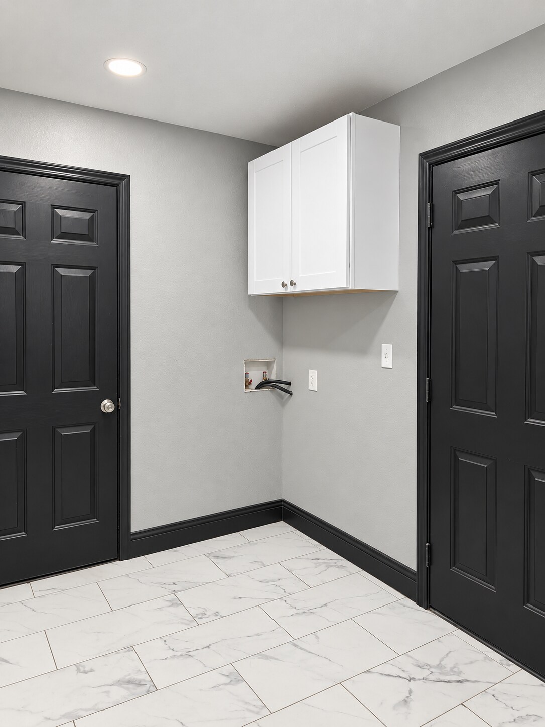 LAUNDRY ROOM - 318 Cloud Ave