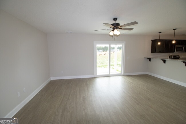 Building Photo - 122 Enclave Ct