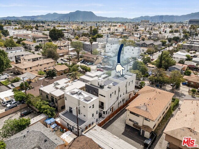 Building Photo - 11253 Hatteras St