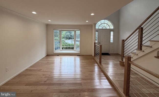 Building Photo - 7438 Crestberry Ln