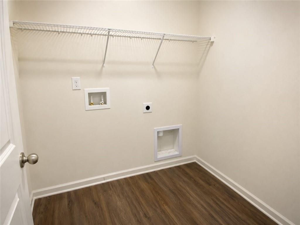 Building Photo - 408 Nola Ct NW