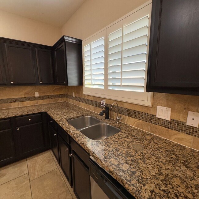 Building Photo - 4 Bedrooms, 3 Baths, a Pool, and Solar Panels!