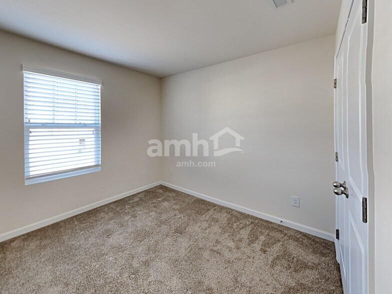 Building Photo - 3550 Eastern Branch Road