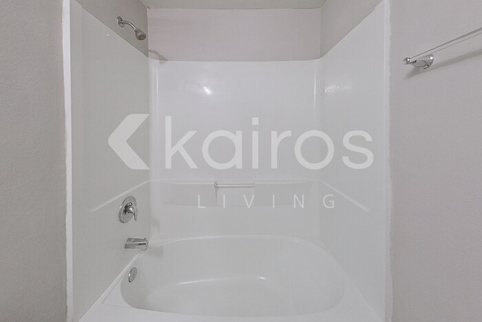 Building Photo - 9141 Aegean Cir