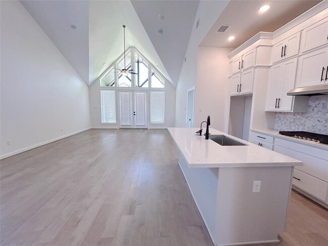 Building Photo - 6031 Churchill Spgs Ln