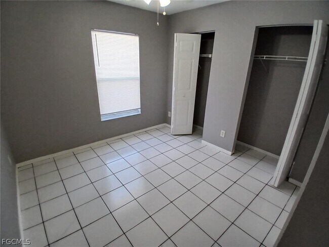 Building Photo - 3516 Dora St