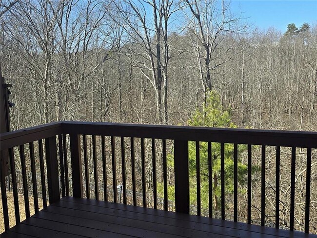 Building Photo - 1341 Elderwood Way