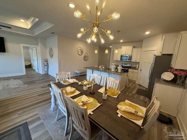 Building Photo - 10709 Davenport Lp