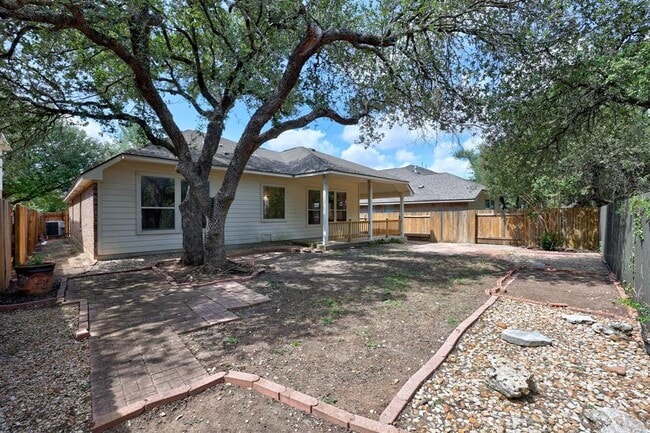 Building Photo - 3808 Noe Ln
