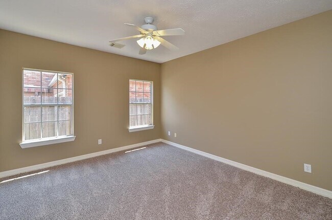 Building Photo - 19923 Stonelodge St