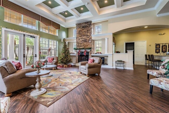 Building Photo - 10108 Courtney Oaks Cir