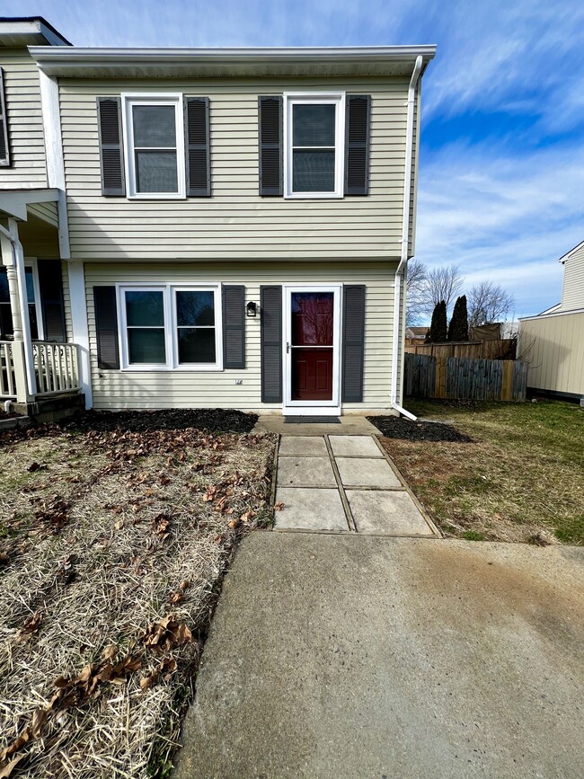 Building Photo - 167 Stonegate Dr