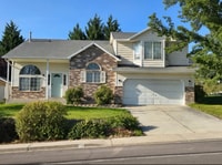 Building Photo - 570 W 2375 N St