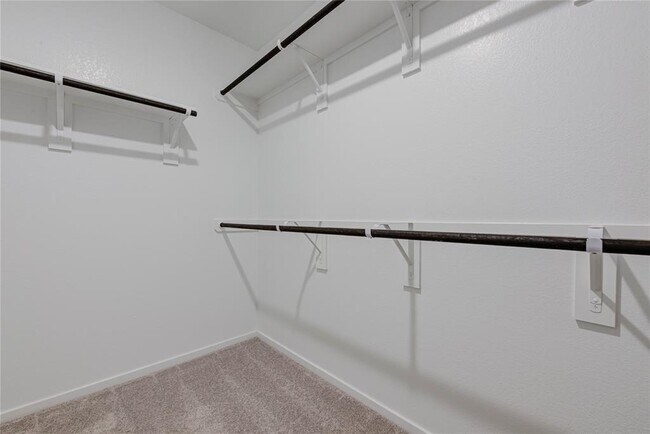 Building Photo - 640 Magnolia Creek Dr