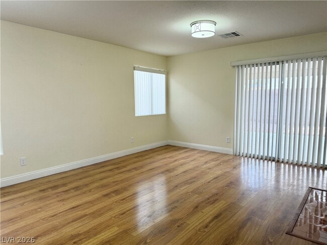 Building Photo - 8638 White River Dr