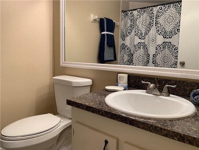 Building Photo - Southpointe Condo