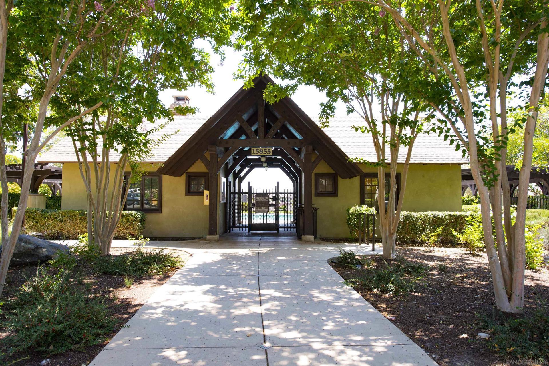 Building Photo - 8516 Old Stonefield Chase