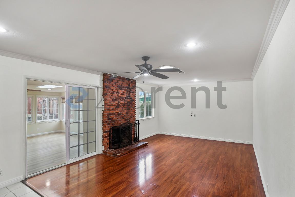 Building Photo - 3350 Denton Way