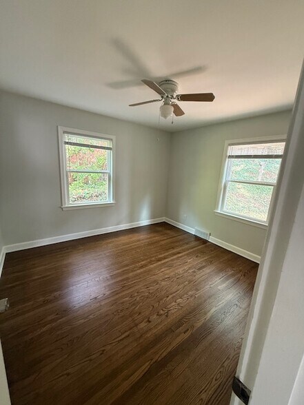 Bedroom 2 - 111 Woodmore Ave