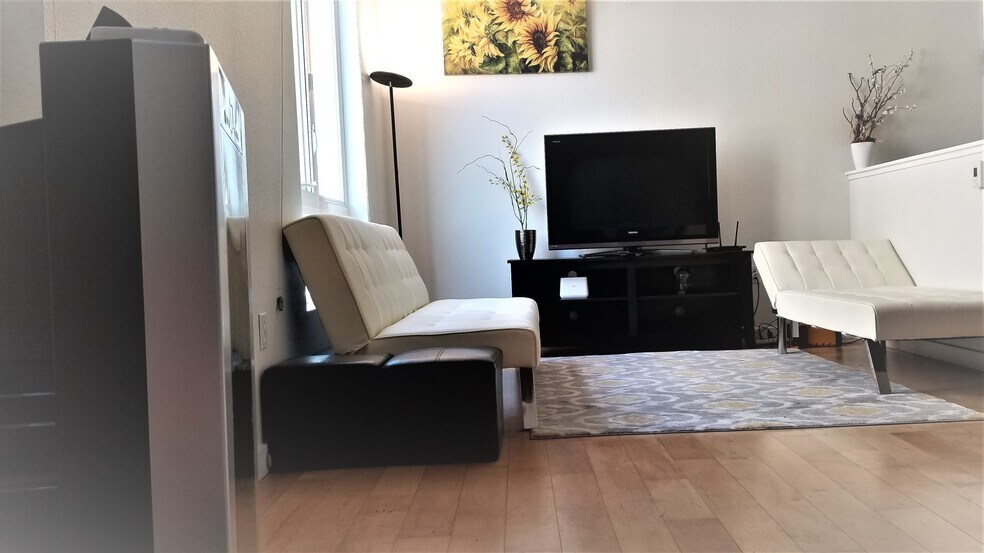 Building Photo - 1511 Jefferson St