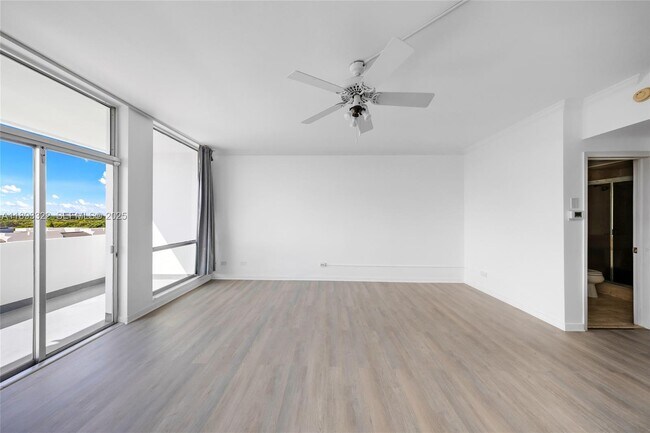 Building Photo - 700 Biltmore Way