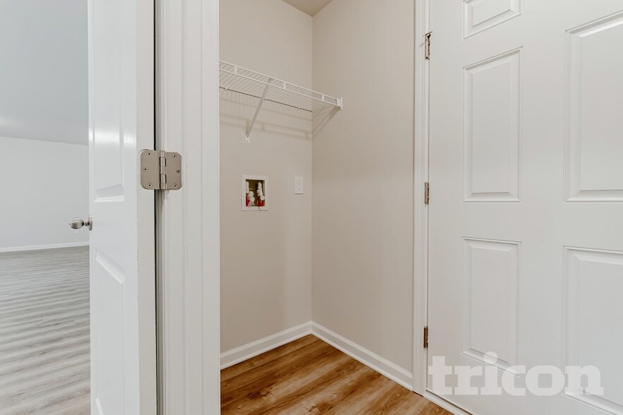 Building Photo - 216 Boulder Rdg Lp