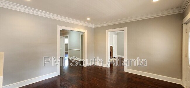 Building Photo - 3411 N Fulton Ave
