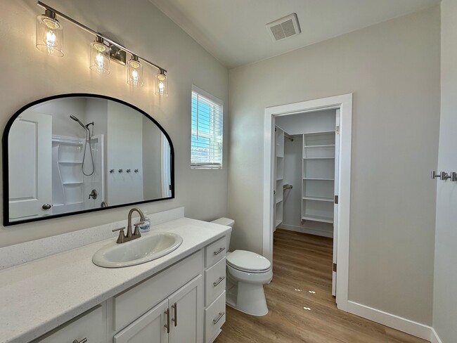 Building Photo - 7492 S Branding Iron Rd