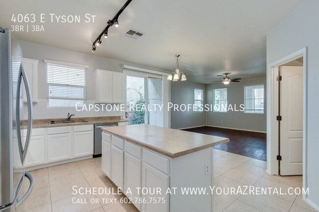 Building Photo - 4063 E Tyson St