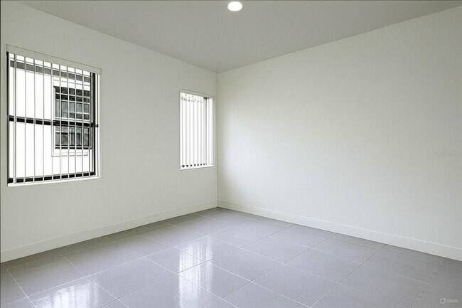 Building Photo - 6360 Chorus Dr