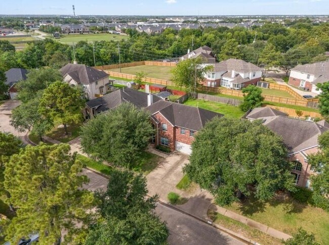Building Photo - 6514 Sterling Canyon Dr