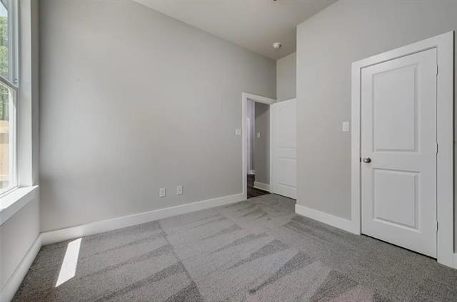 Building Photo - 8728 Dunlap Dr