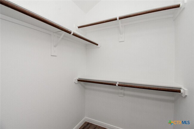 Building Photo - 544 Buckskin Dr