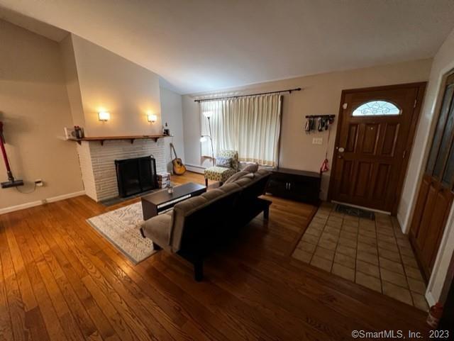 Building Photo - 21 Mcdermott Cir