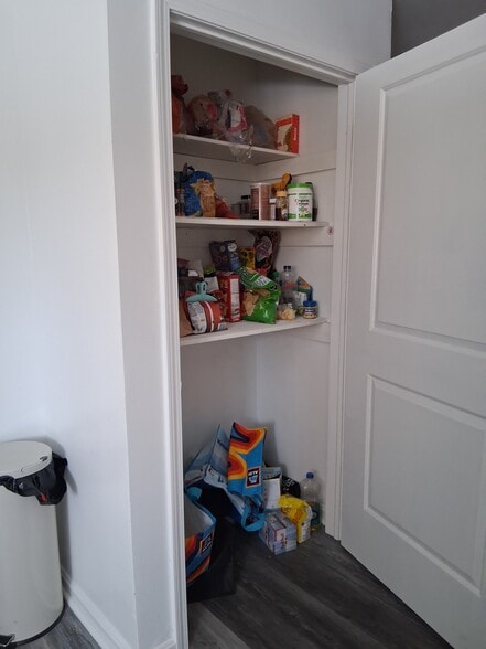 Pantry 2 - 1 Joyanne Ct