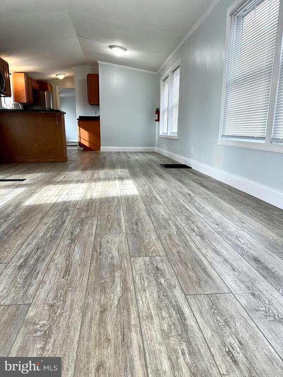 Building Photo - 1616 N Main St