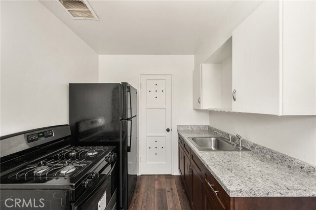 Building Photo - 124 W Adele St
