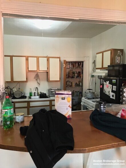 Primary Photo - 26 Symphony Rd