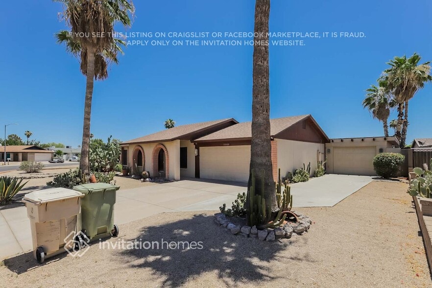 Building Photo - 5141 W Larkspur Dr