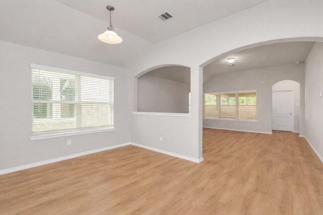 Building Photo - 3426 Hughes Mdw Wy