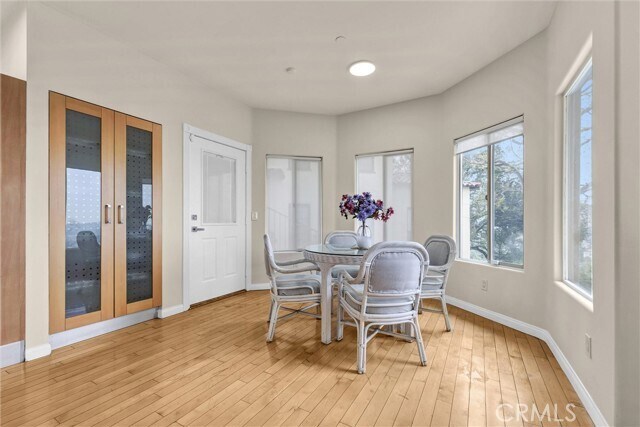 Building Photo - 876 Harrington Rd