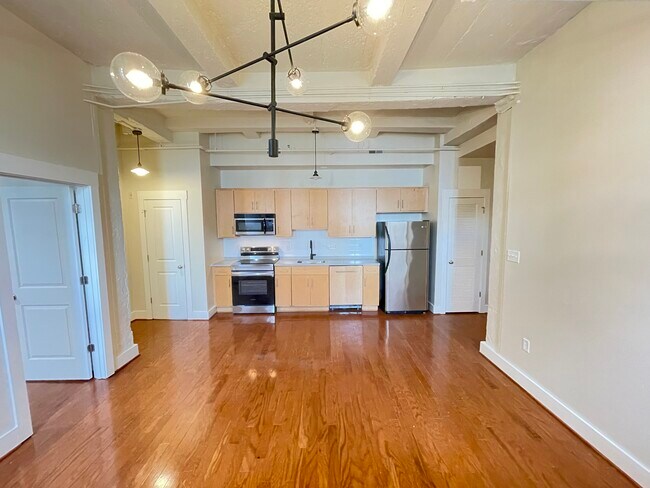 Building Photo - 2318 Herbert Hamlet Aly