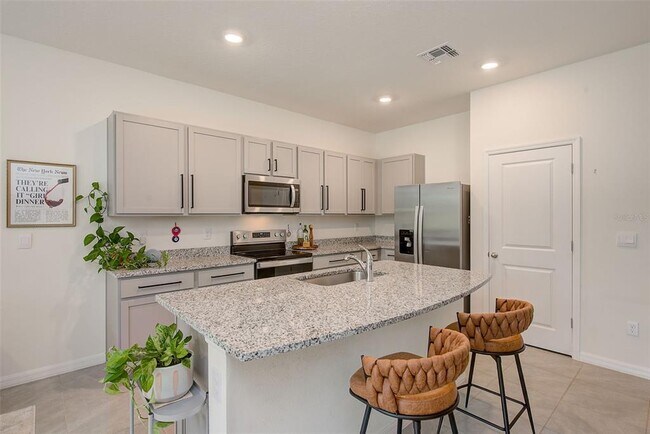 Building Photo - 11130 Crescent Deer Dr